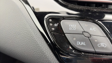 Toyota C-HR 1.8 Hybrid Design 5dr CVT Hybrid Hatchback